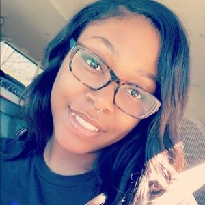 Meet your Posher, Shonte